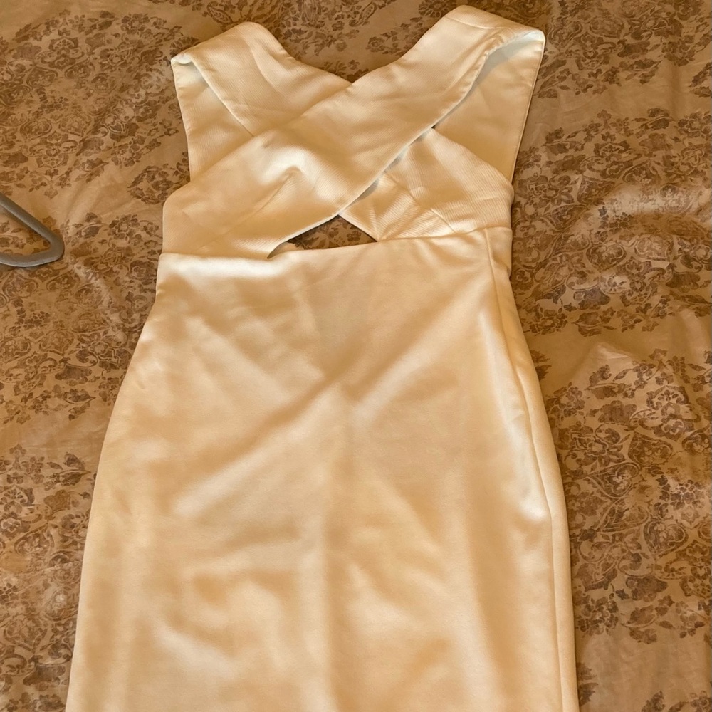Solace London Ivory, keyhole, halter crêpe dress.